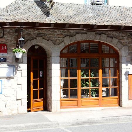 Hotel Restaurant Des Deux Vallees Entraygues-sur-Truyère Exterior foto